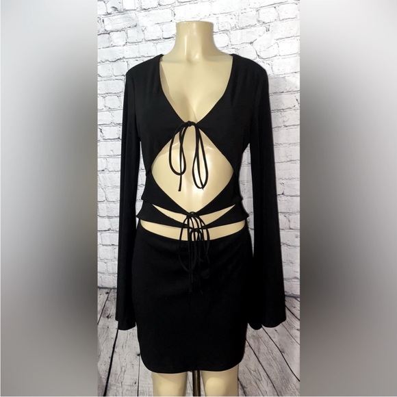 ZARA Cut Out Mini Dress - Picture 3 of 7